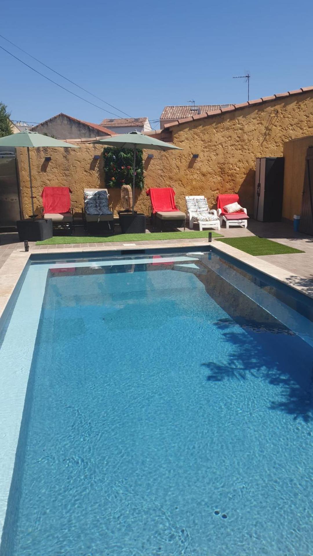 La Maison Provencale Avec Piscine Hébergement de vacances